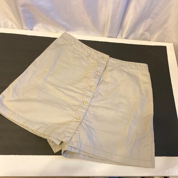 White Stag Pants - White Stag Stone Color Skorts Size 14